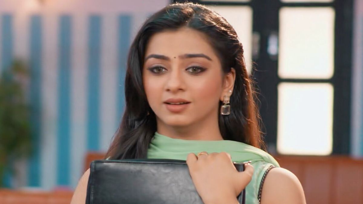 August 2nd, Yeh Rishta Kya Kehlata Hai Update Ruhi announces her choice and disregards Vidya's counsel.