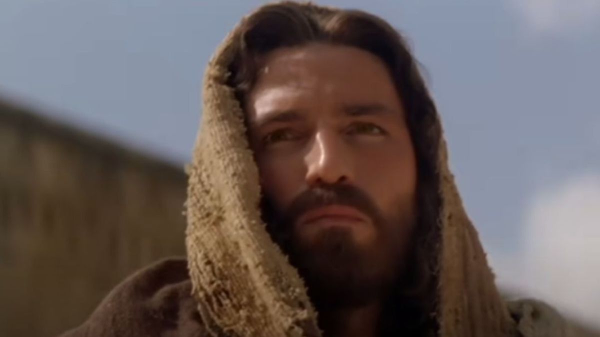 Why Is Mel Gibson Passion of Christ Series in Controversy A Timeline Explanation