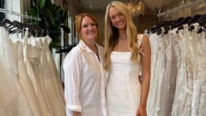 'A Really Special Weekend' Pioneer Mom Ree Drummond assists daughter Paige in selecting her ideal wedding gown.